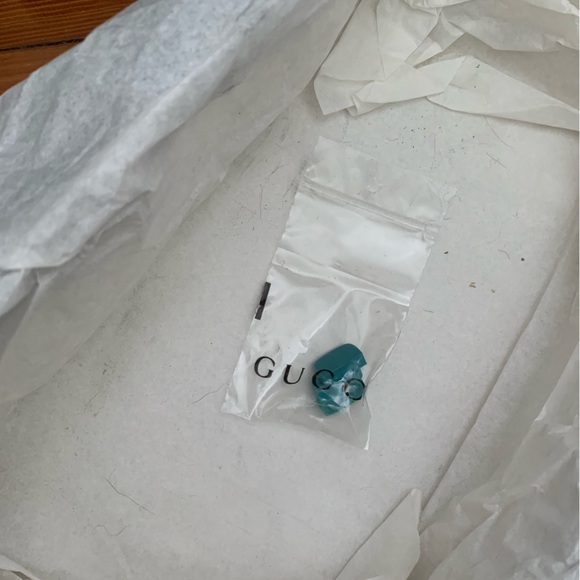 Vintage Gucci floral slingback heels - Picture 3 of 6